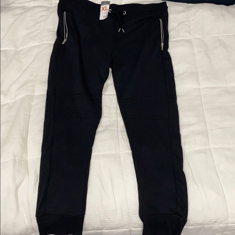 Men’s joggers